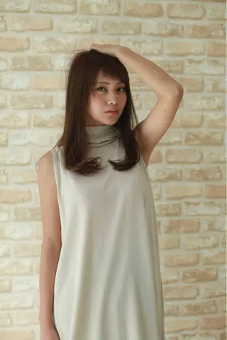 セミロング 髪質改善&縮毛矯正へ アデザインピーチ入谷のヘアスタイル