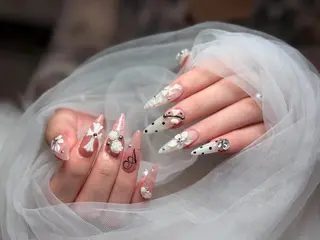 ネイル Cloudy Chan Nailのネイルデザイン