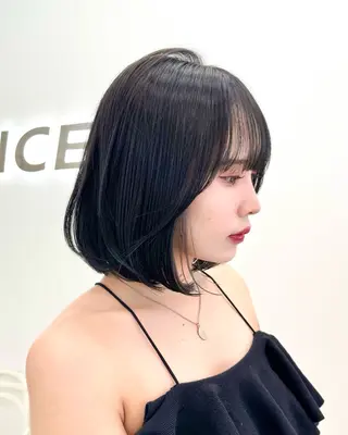 ショート カラー ヘアアレンジ 縮毛矯正🤍 ボブ/ HIKARIのヘアスタイル