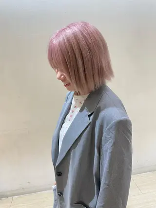 ミディアム カラー 蓮田 葵のヘアスタイル
