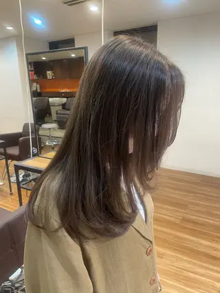 ロング 久我 彩音のヘアスタイル