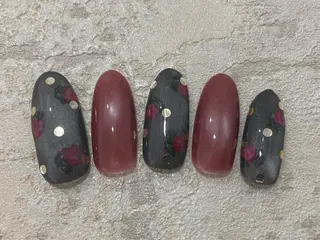 ネイル Noa新越谷 Makikoのネイルデザイン