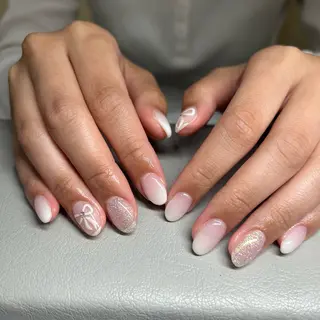 ネイル 水山 暎華のネイルデザイン