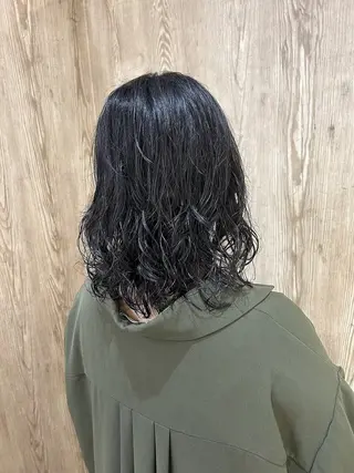 ミディアム パーマ reeed konnoのヘアスタイル