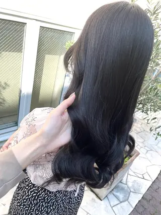ロング カラー ご新規様限定 透明感カラーKANAのヘアスタイル