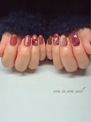 ネイル arm in arm ︎✿Yamamotoのマツエク・マツパデザイン