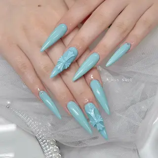 ネイル HIN NAILのネイルデザイン