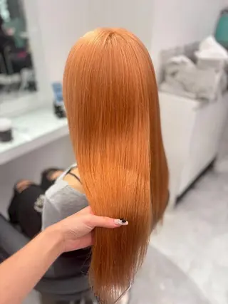 カラー 夏のハイトーン🌟 韓国風ブリーチカラーのヘアスタイル