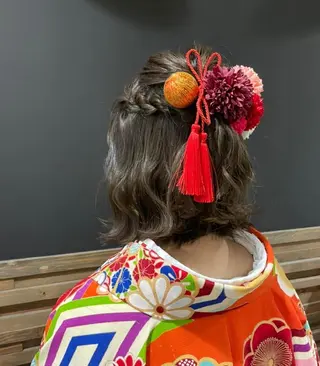 ミディアム ヘアアレンジ HIKARI@ Ruheplatzのヘアスタイル
