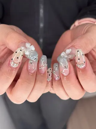 ネイル moi nail ˙⋆.˚のネイルデザイン