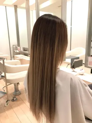 ロング カラー ヘアアレンジ 🥀似合わせ🥀 柔らかカラー・タイトのヘアスタイル