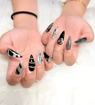 ネイル Nichi Nailsのネイルデザイン