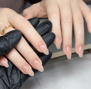 ミディアム ティキ Pono Nailsのネイルデザイン
