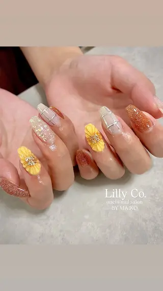 ネイル Lilly Co.のネイルデザイン