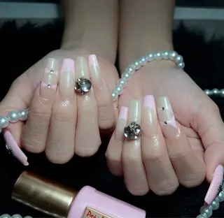 ネイル Julie NailSalonのネイルデザイン
