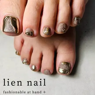 ショート Queen nailのネイルデザイン