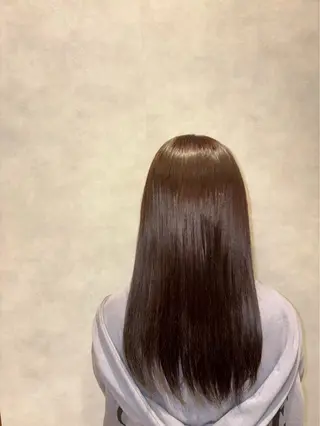 カラー 土田 和泉のヘアスタイル