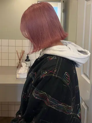 カラー yuka/栄/ ボブカットモデルのヘアスタイル