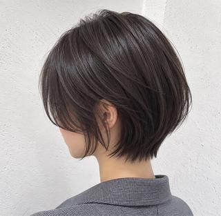 ショート 韓国ヘア🇰🇷／ 艶カラー鈴木萌愛🩶のヘアスタイル