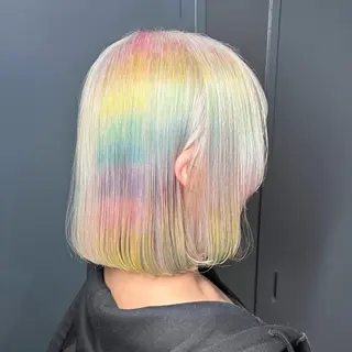 ショート カラー ★デザインカラー ハイトーン ももか★のヘアスタイル