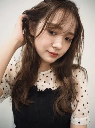 ロング 💛🤍U too e’s /店長🧸のヘアスタイル