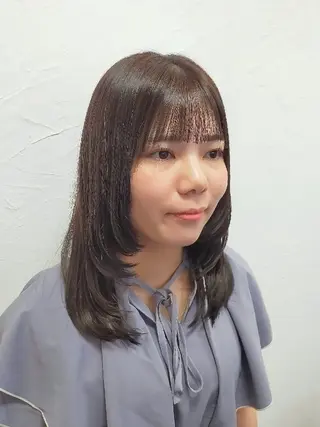 カラー セミロング SiLO 🎀 𝕂𝕒𝕟𝕟𝕒のヘアスタイル
