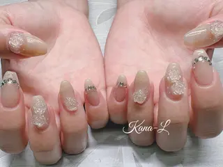 ネイル 芦辺 香奈のネイルデザイン