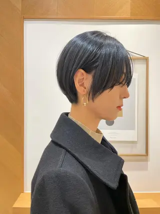 ショート ARMONY秋山輝也 コテ巻き風パーマ特化のヘアスタイル