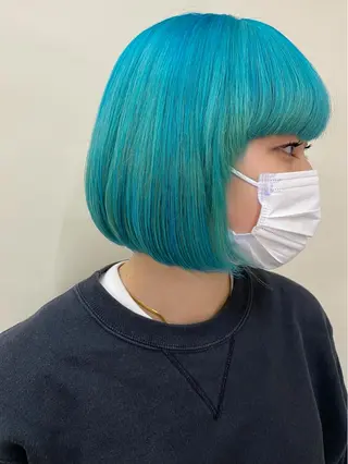 ミディアム エクステ ハイトーン 💭黒崎ハルカのヘアスタイル