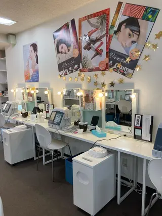 ナリス　デアイム西宮 辻　江梨那のエステ・リラクイメージ