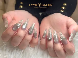 ネイル LYYM Salonのネイルデザイン