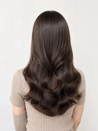 カラー maison ema 💎五十嵐春花のヘアスタイル
