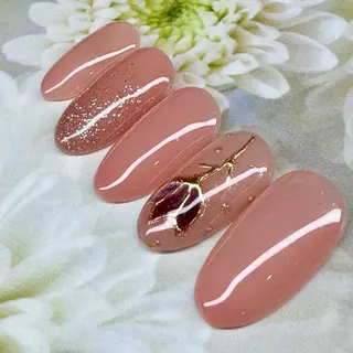 ネイル Lily me.のネイルデザイン