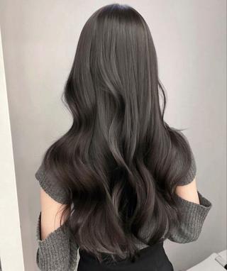 ロング 𝑲𝑶𝑲𝑶🦋 /羽エク/暖色網紅のヘアスタイル