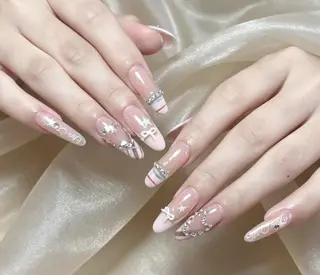 ネイル Pure&Rich Nailのネイルデザイン