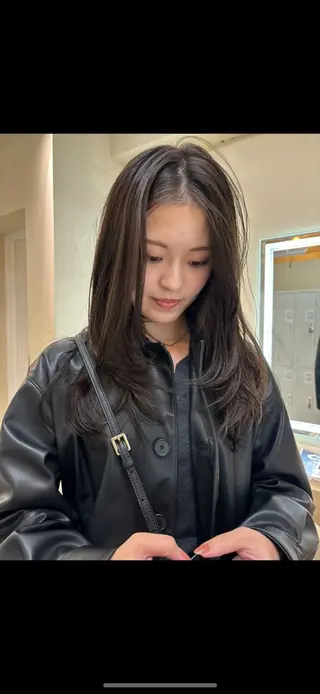 セミロング ヘアアレンジ 💟Opus // Mizuki🐕のヘアスタイル