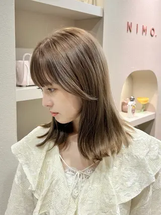 ミディアム カラー MIYU透明感カラー ブリーチなしWカラーのヘアスタイル