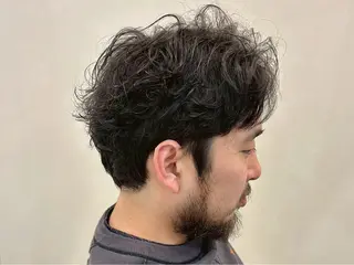 ショート センターパート 韓国ヘア・綾也のヘアスタイル