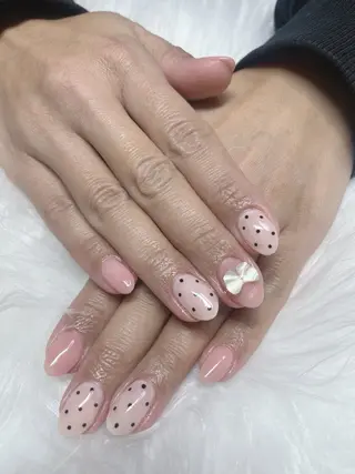 ネイル レイレア ネイルルームのネイルデザイン