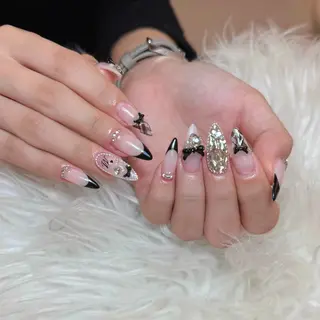 ネイル ANH NAIL ゴテゴテ専門店💎のネイルデザイン
