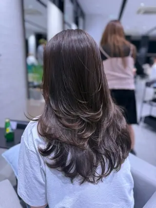 ロング 🍓レイヤーカット 大募集🍓佐々木のヘアスタイル