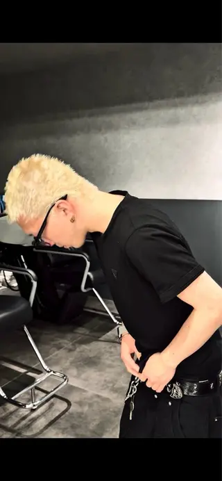 ショート カラー メンズ 水野 ハルトのヘアスタイル