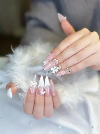 セミロング Bibi nail Osakaのネイルデザイン