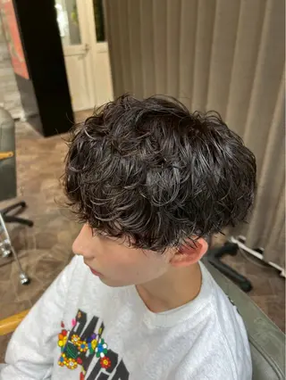 ショート パーマ HRK 1st.メンズサロンのヘアスタイル