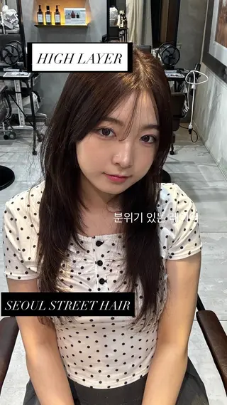 セミロング rioカットカラー ♡韓国レイヤーのヘアスタイル