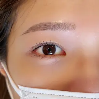 マツエク・マツパ 𝙪𝙧𝙪︎︎🪞 ⌇似合わせ×高持続のマツエク・マツパデザイン