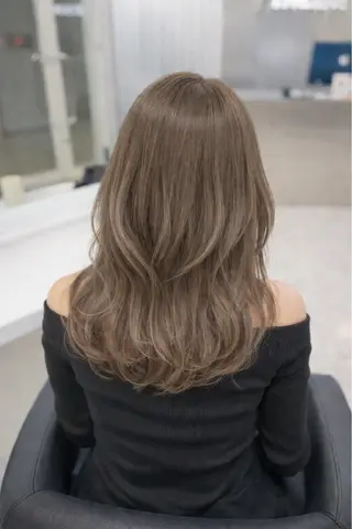 セミロング カラー 藍斗│モテ透明感× 顔周りレイヤー🫧のヘアスタイル