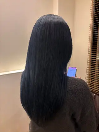 ロング カラー mayuka GRUNWAYのヘアスタイル