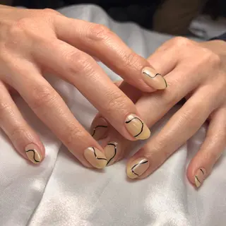 ネイル 梅本 愛のネイルデザイン