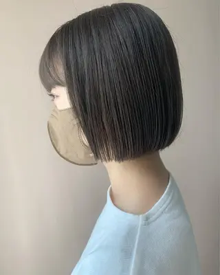 ショート カラー hubhair レイヤー/透明感のヘアスタイル